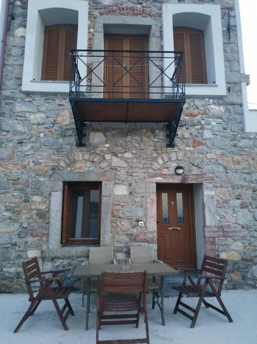 Two-storey House In Kardamyla *