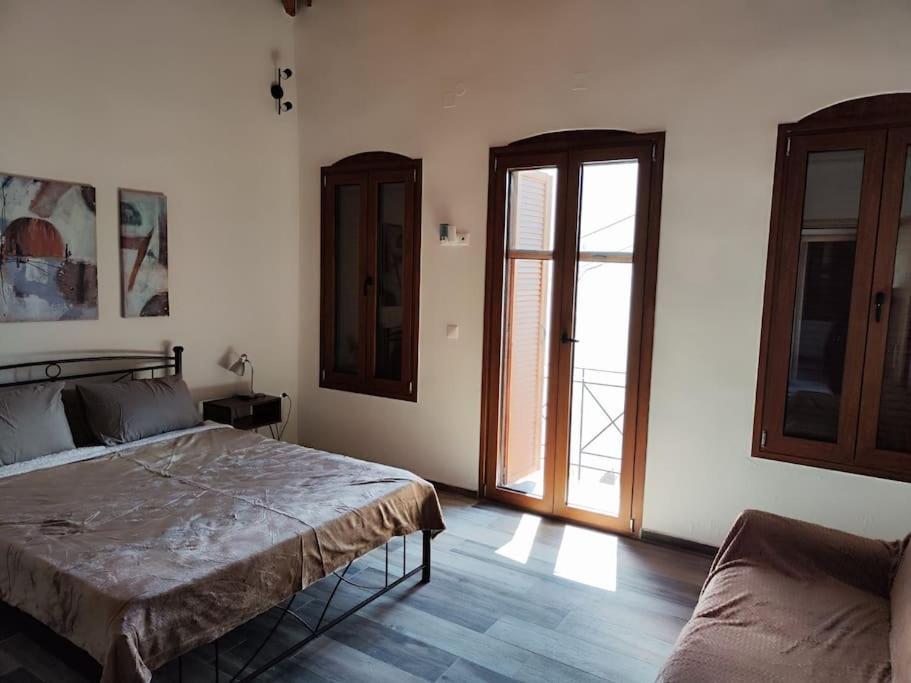 Two-storey House In Kardamyla Hébergement de vacances
